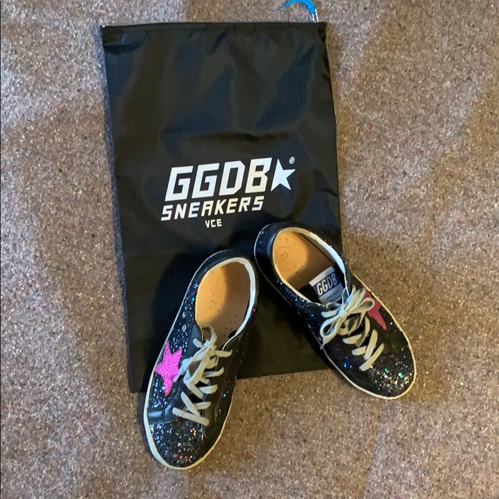 Girls Golden Goose Superstars (Sz 33)